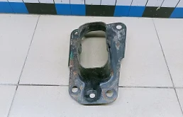 Кронштейн (п.з.к.) Yeti 2009>
