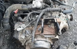 АКПП для Hyundai Santa Fe Classic 2010 года на фотографиях