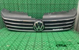 Решетка радиатора VOLKSWAGEN PASSAT B7 2011- б/у PASSAT B7(2011-2015)