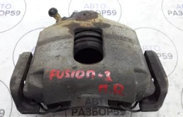 Суппорт передний правый Ford Fusion I (2002—2005)