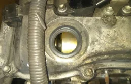 Двигатель для Toyota Alphard 2012 года на фотографиях