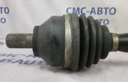 Привод передний правый для Volvo C30 2010 года на фотографиях