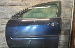 Дверь передняя левая Renault Laguna III