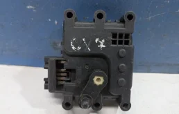 Моторчик заслонки печки Mazda CX-7 2007-2012 GP9A61A60 ER