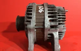 Генератор для Nissan Tiida на фотографиях