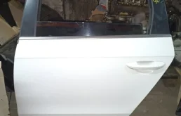 Дверь Volkswagen Passat 2012 365