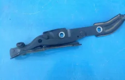 петля багажника BMW 3-серия E90/E91 41627210675  N47D20A 177 лс 320d 2008 Sparkling Graphite Metallic (A22)