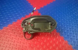 кронштейн ручки двери BMW 5-серия E60/E61 51217199555  N52B30 218 лс 528xi 2009 Платиновосерый металлик А68