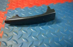 ручка двери наружная BMW 5-серия E60/E61 51216961444  N53B25A 190 лс 523i 2007 TIEFSEEBLAU METALLIC (A76)