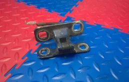 петля багажника BMW X3 E83 41623422367  M54B30 231лс 3.0i 2004 MYSTICBLAU-MET A07