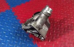 корпус масляного фильтра BMW 5-серия E60/E61 11428683206  N53B30A 218 kc 525i 2008 TITANSILBER METALLIC (354)