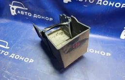 крышка аккумулятора FORD FOCUS CB8 IQDB - 1753501
