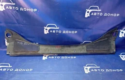 решетка под лобовое стекло FORD FOCUS CB8 - - 1837803