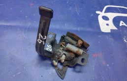 замок капота HONDA STREAM RN1 D17A - 74120-S7A-003