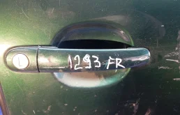 ручка двери VOLKSWAGEN PASSAT 3B2 - F 3B0837207G