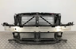 Передняя панель BMW 5 F10