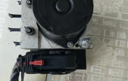 Блок abs Volkswagen Polo 2009-2015