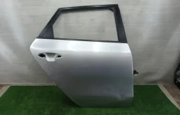 Дверь Kia Ceed JD 2015