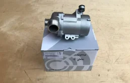 Насос охлаждающей жидкости ДВС(Помпа) для BMW 3er 2006 года на фотографиях