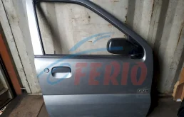 Двери для Suzuki Ignis 2003 года на фотографиях