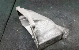 Кронштейн двигателя Volkswagen Passat B5 2001 8D0199307P B5 1.6 ARM