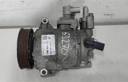 Компрессор кондиционера 5N0820803A  2.0 TDI Volkswagen