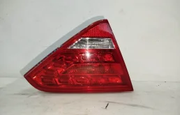 ФАЛЬШПАНЕЛЬ AUDI ПРАВАЯ 8T0945094A  NA7460