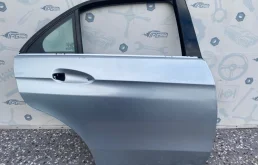 Дверь задняя правая Mercedes-benz 2014 W212