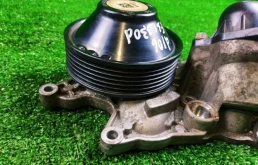 Насос охлаждающей жидкости ДВС(Помпа) для BMW X3 2012 года на фотографиях