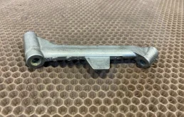 Кронштейн впускного коллектора Audi Q5 2012 8R