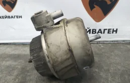 Подушка двигателя Audi A6 2009 C6