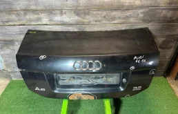 Крышка багажника  Audi A6 C6