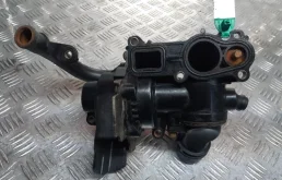 Водяной насос (помпа) Volkswagen Passat B7