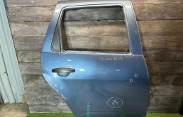 Дверь задняя правая Renault Duster 1