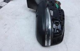 Зеркало боковое левое для Toyota RAV4 2021 года на фотографиях