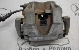 Суппорт передний левый (A1664211381) для Mercedes-Benz M class W166 2011-2015