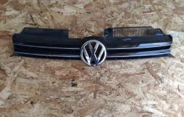 Решетка радиатора Volkswagen Golf 2008-2012 6(5ХБ)