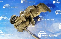 замок двери FORD FOCUS CB8 IQDB F 2066073