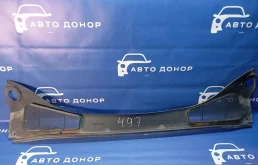 решетка под лобовое стекло FORD FOCUS CB8 - - 1837803