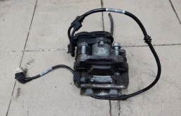 Суппорт задний левый для Mercedes-Benz E class на фотографиях