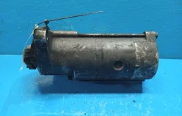 Стартер для Nissan Pathfinder 2008 года на фотографиях