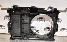 Панель радиатора (телевизор) для Citroen C5 на фотографиях