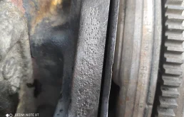 Двигатель без навесного для Volkswagen Polo 2000 года на фотографиях