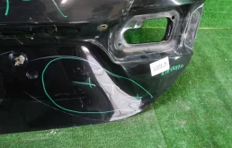 Крышка багажника для Toyota Corolla 2014 года на фотографиях