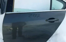 Двери для Opel Insignia на фотографиях