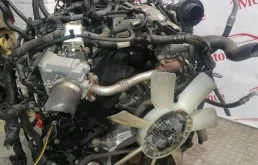 Двигатель без навесного для Nissan Serena 1996 года на фотографиях