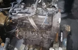 Двигатель без навесного для Chrysler 300C 2011 года на фотографиях