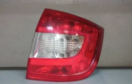 Фонарь правый для Skoda Rapid I NH3 2012-2017