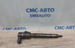 Форсунка топливная для Volvo XC90 2013 года на фотографиях