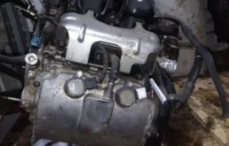 Двигатель для Subaru Legacy 2005 года на фотографиях